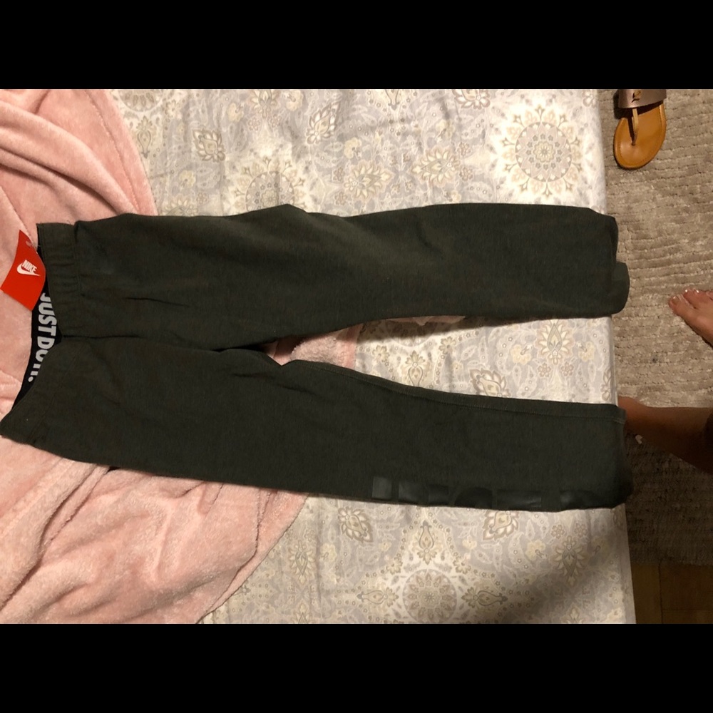 Nike workout leggings brand new